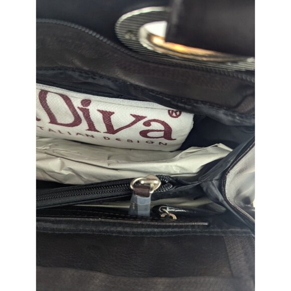 La‎ Diva Brown Leather Purse Handbag Medium Shoulder Bag NWT - Picture 11 of 16